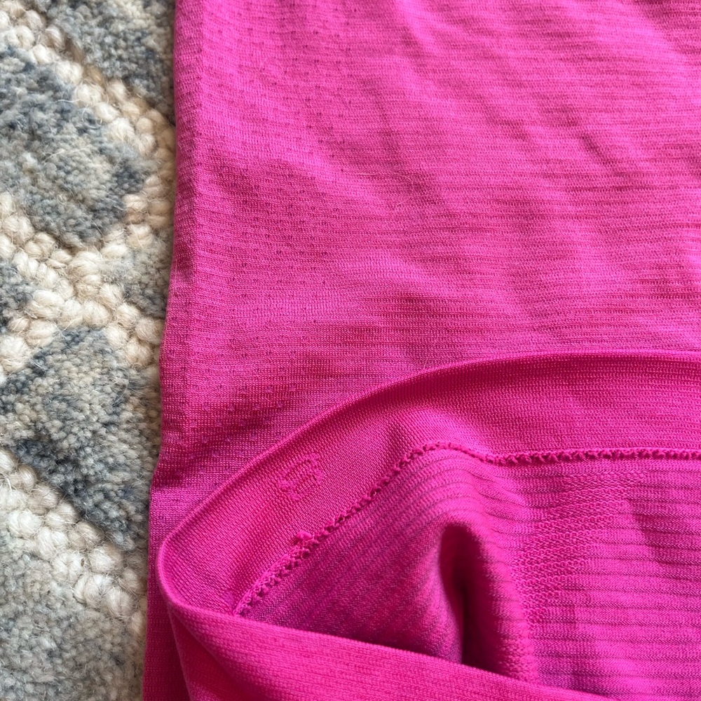 Sonic pink swiftly tech race length